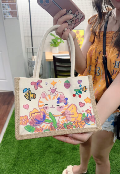Painting Class: Tote Bag / Hat Seattle | Gifts | ClassBento display picture 1